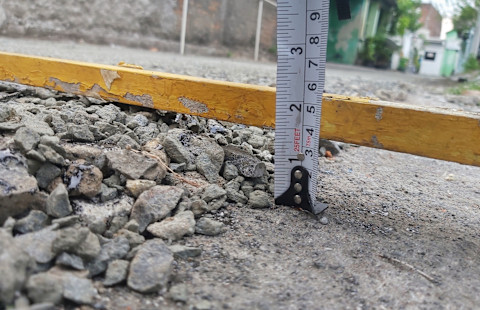 Measuring driveway height