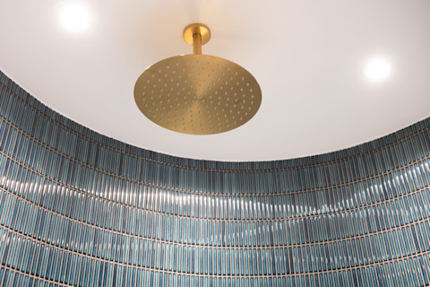 Bathroom light 2