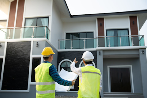 Home inspection workers