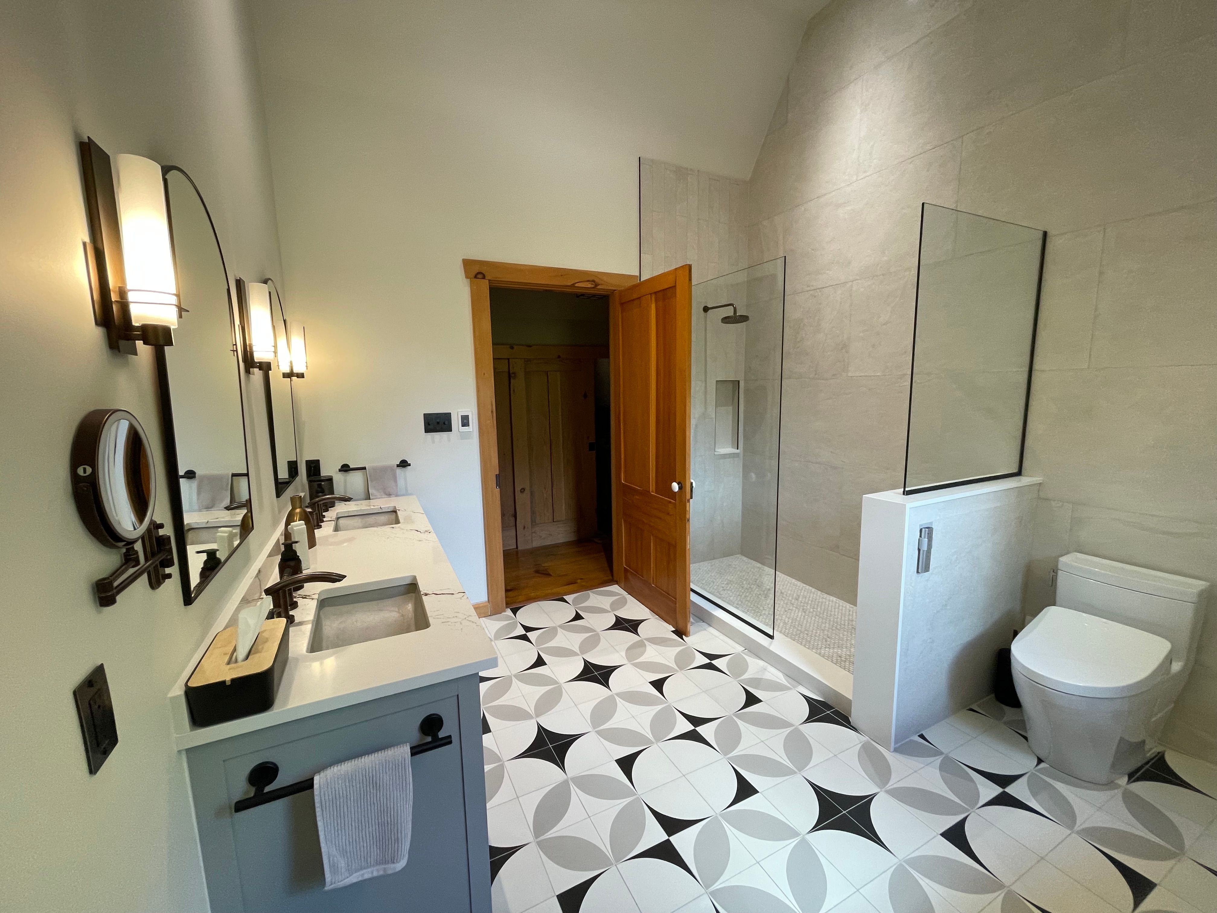 Modern Tile Inc. work photo 5