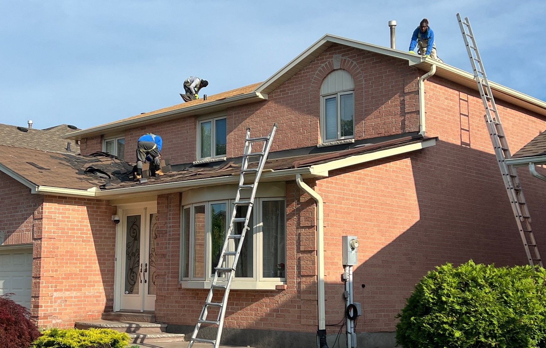 Roofing Pros Of Ontario work photo 5