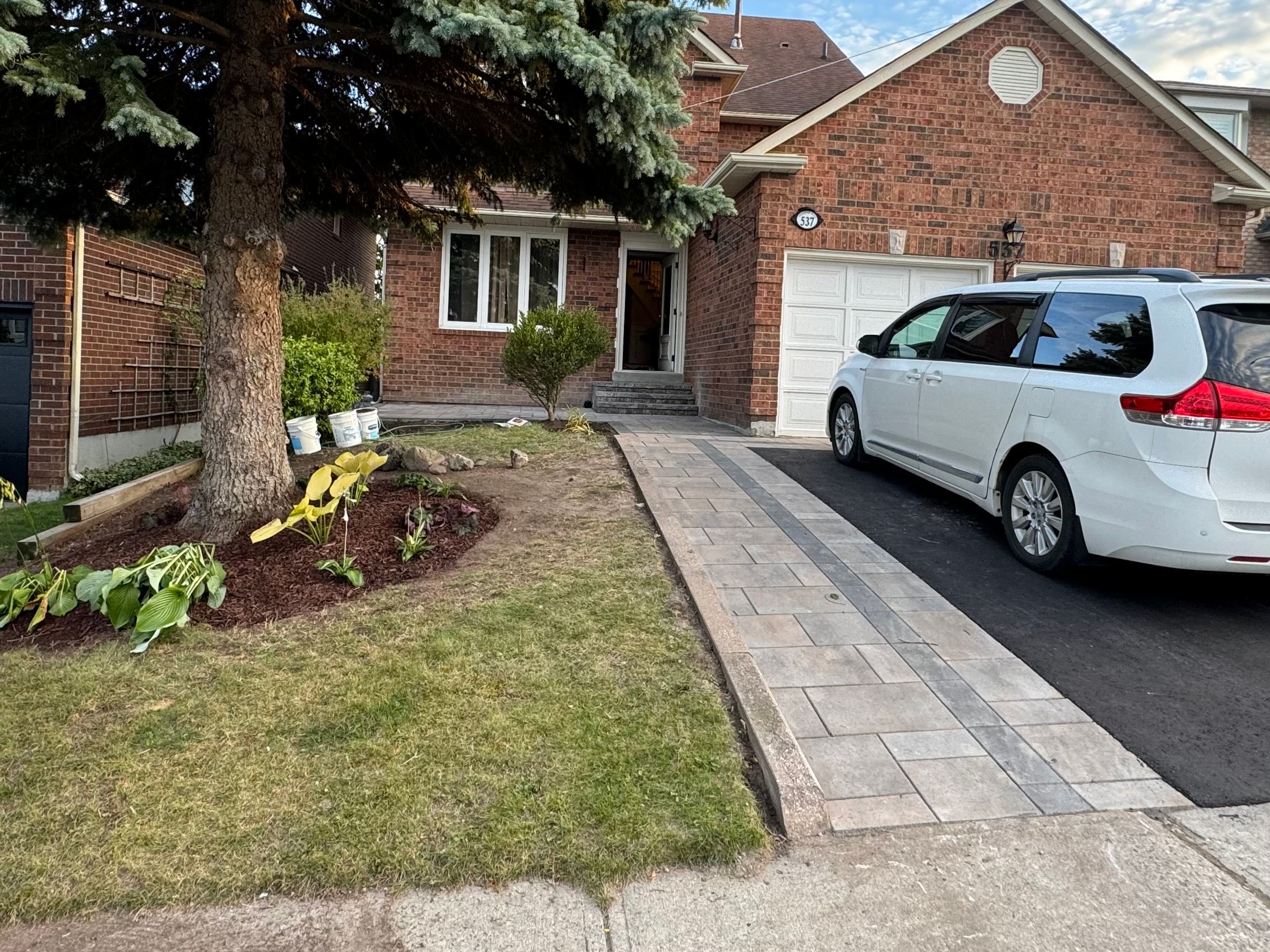 Jiayuan Landscaping & Interlocking Inc. work photo 4